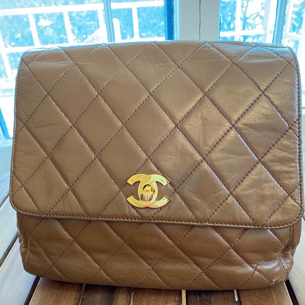 Chanel mini lambskin flap purse
